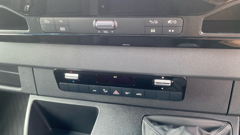 Mercedes-Benz Sprinter 315Cdi L2 Diesel Rwd 3.5t H2 Pro Van